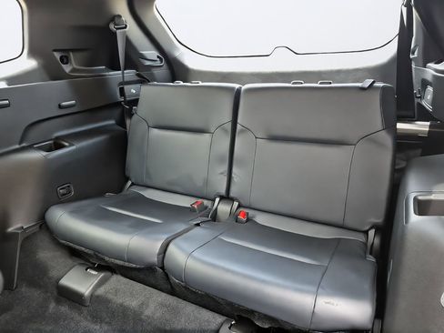Used 2025 Mitsubishi Outlander SE AWD/4WD image 34