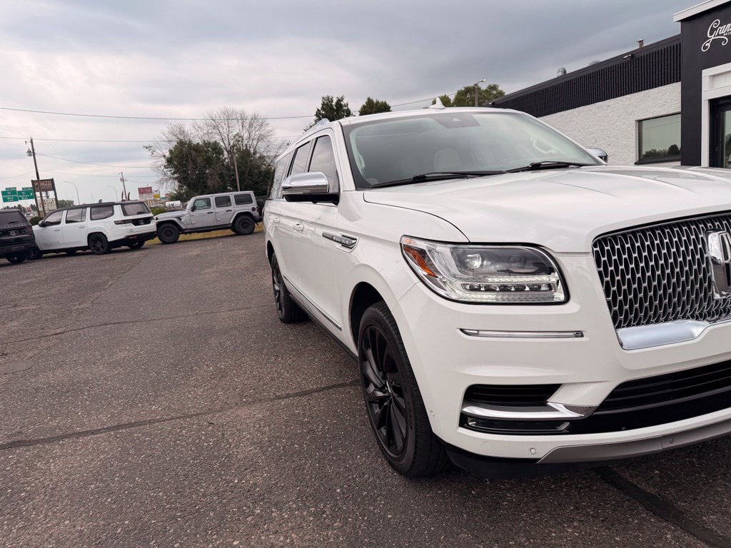 Used 2021 Lincoln Navigator L Black Label AWD/4WD image 14
