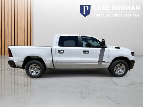 New 2025 RAM 1500 Tradesman w/ Trailer Tow Group image 10