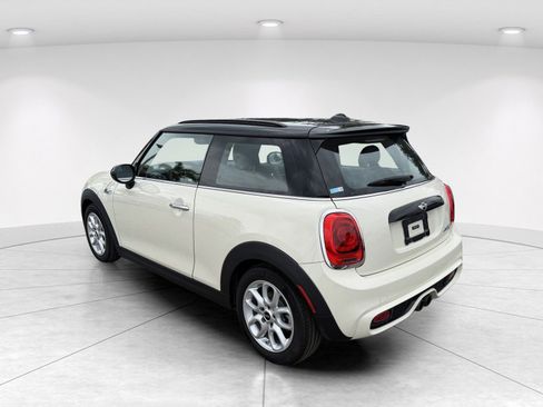 Used 2017 MINI Cooper S FWD image 6
