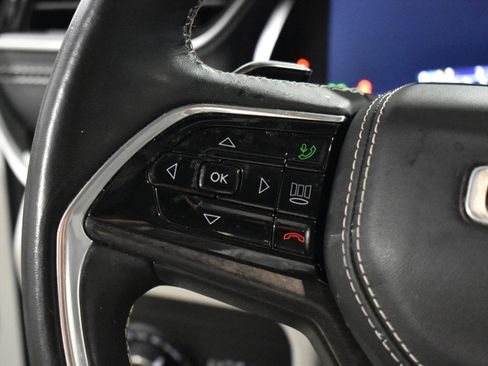 Used 2021 Jeep Grand Cherokee L Overland w/ Luxury Tech Group IV image 18