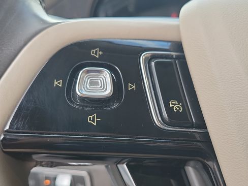 Used 2020 Lincoln Corsair FWD image 26