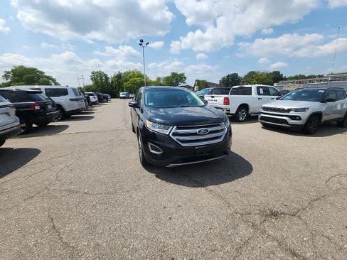 Used 2015 Ford Edge Titanium w/ Equipment Group 301A AWD/4WD image 6