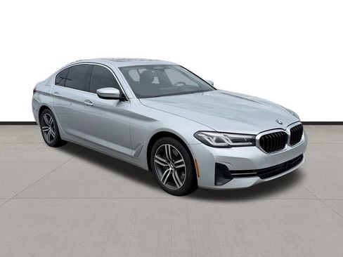 Used 2021 BMW 540i w/ Premium Package RWD image 3
