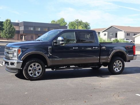 Used 2018 Ford F250 Lariat w/ Chrome Package AWD/4WD image 10