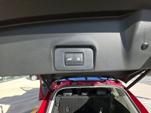 Used 2023 Nissan Rogue SL w/ SL Premium Package image 29