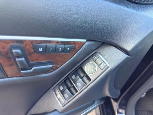 Used 2013 Mercedes-Benz C 300 Sport image 12