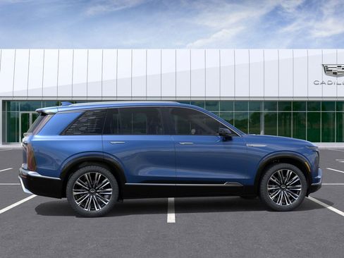 New 2026 Cadillac Vistiq Premium Luxury image 5