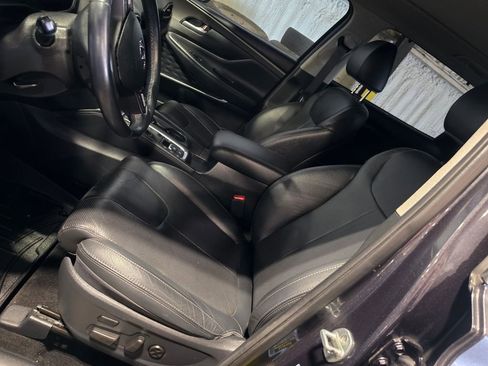 Used 2020 Hyundai Santa Fe Limited image 6