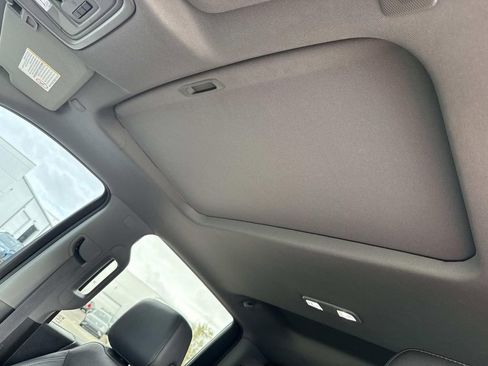 Used 2021 GMC Sierra 3500 Denali w/ Denali Ultimate Package image 43