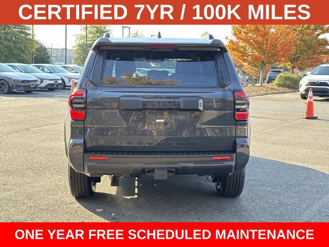 Used 2025 Toyota 4Runner SR5 AWD/4WD image 3