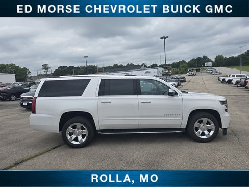 Used 2020 Chevrolet Suburban Premier AWD/4WD image 2