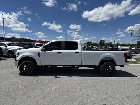 Used 2017 Ford F250 XL w/ Power Equipment Group AWD/4WD image 11