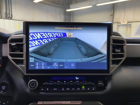 Used 2025 Toyota Tundra Limited image 46