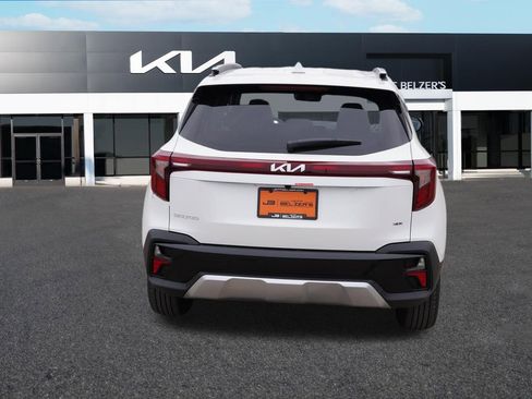 New 2026 Kia Seltos S image 4