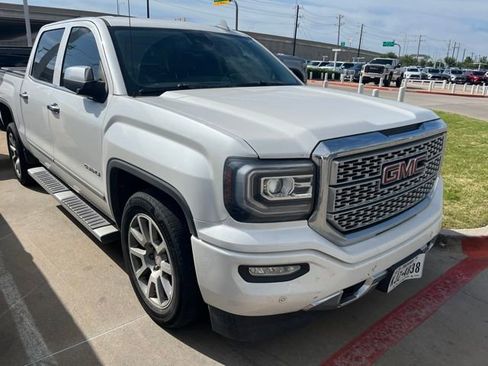 Used 2018 GMC Sierra 1500 Denali AWD/4WD image 3