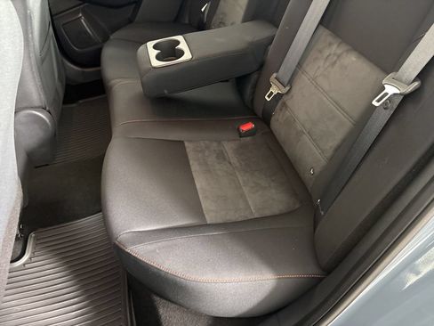Used 2024 Nissan Sentra SR FWD image 26