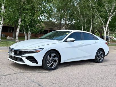 New 2025 Hyundai Elantra Limited