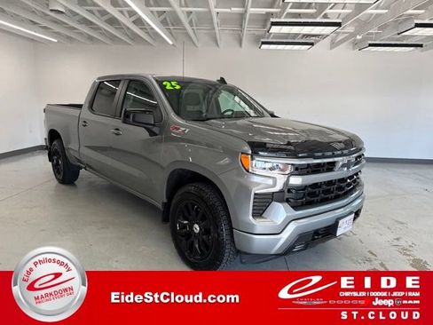 Used 2025 Chevrolet Silverado 1500 RST AWD/4WD image 1