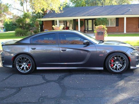Used 2015 Dodge Charger SRT w/ Harman/Kardon Audio Group image 3