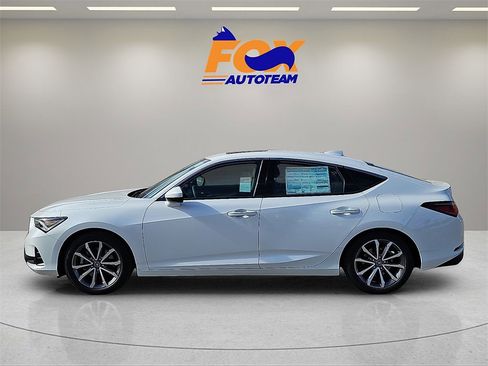 New 2026 Acura Integra Base image 2