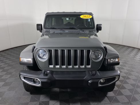 Used 2022 Jeep Wrangler Unlimited Sahara w/ Cold Weather Group AWD/4WD image 13