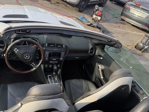 Used 2006 Mercedes-Benz SLK 350 image 22