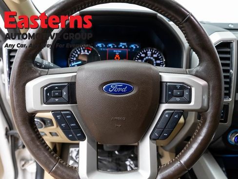 Used 2019 Ford F150 Lariat w/ Equipment Group 502A Luxury AWD/4WD image 10