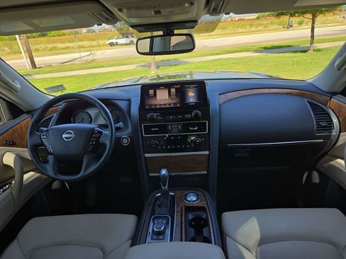 Used 2023 Nissan Armada SL w/ Captain's Chairs Package RWD image 14
