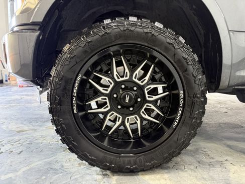 Used 2016 Ford F150 Lariat w/ Equipment Group 502A Luxury image 25