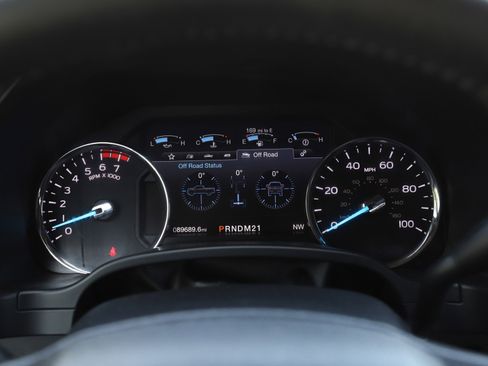Used 2017 Ford F350 Lariat AWD/4WD image 27