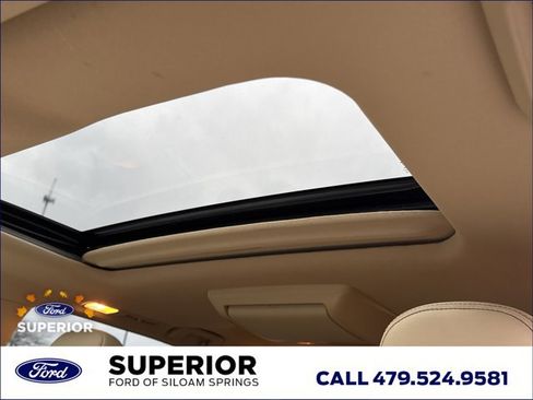 Used 2016 Toyota Highlander Limited w/ Driver Technology Package image 29