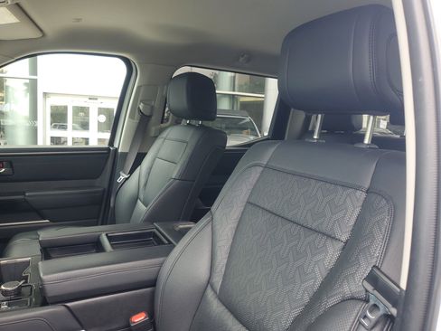 Used 2024 Toyota Tundra Limited w/ Power Package AWD/4WD image 15