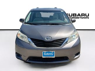 Used 2014 Toyota Sienna LE FWD video 2