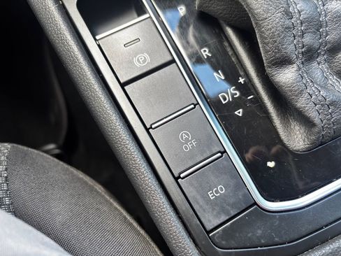 Used 2019 Volkswagen Jetta S FWD image 20