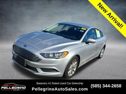 Used 2017 Ford Fusion SE w/ Fusion SE Technology Package