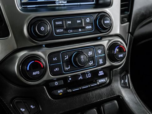 Used 2018 Chevrolet Tahoe LT image 26