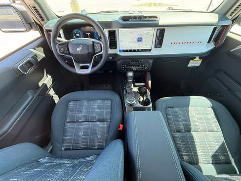 New 2026 Ford Bronco Heritage Edition AWD/4WD image 24