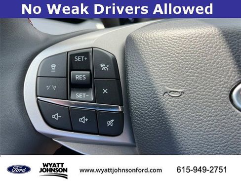 New 2025 Ford Explorer Active image 27