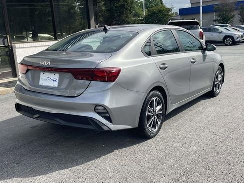 Used 2022 Kia Forte LXS FWD image 6