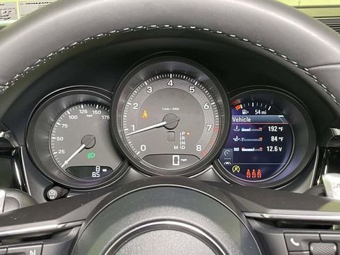 New 2026 Porsche Macan image 43