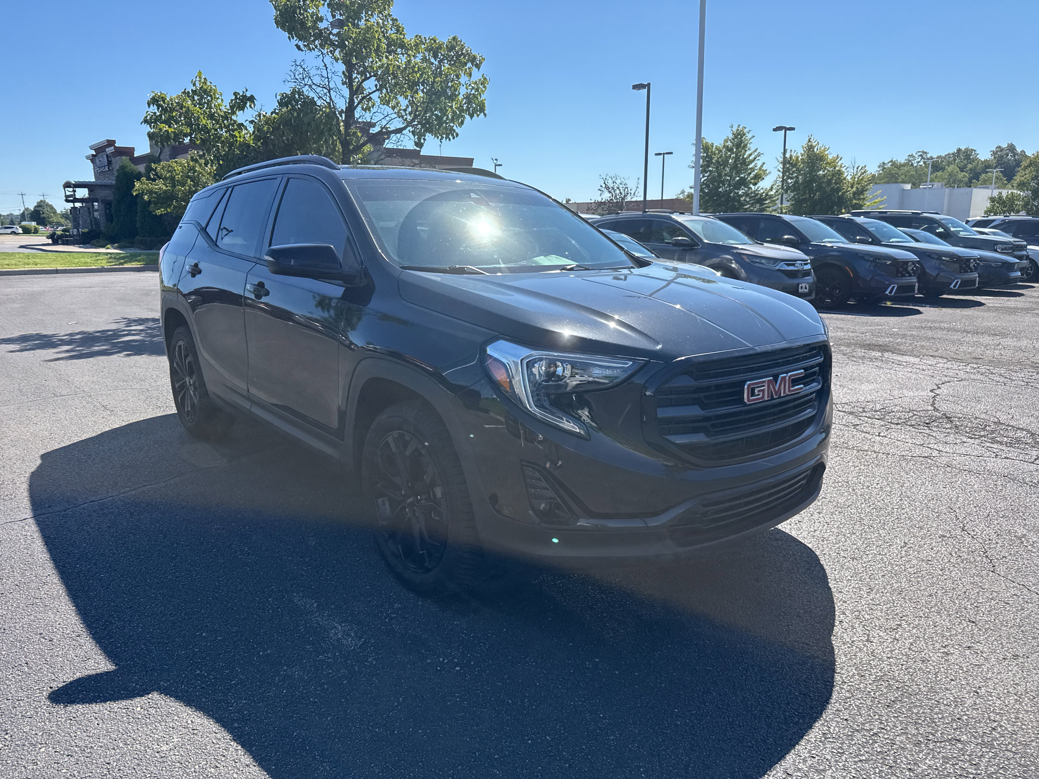 Used 2021 GMC Terrain SLT w/ Infotainment Package II AWD/4WD image 22