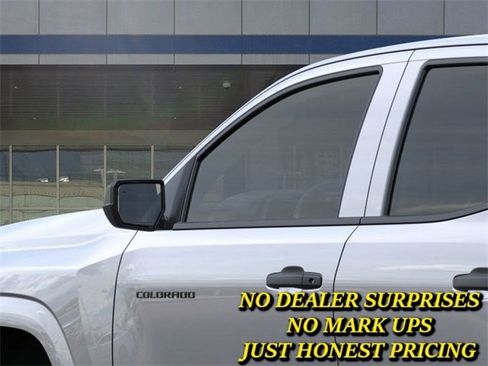 New 2026 Chevrolet Colorado W/T image 12