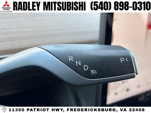 Used 2024 Tesla Model Y Long Range AWD/4WD image 10