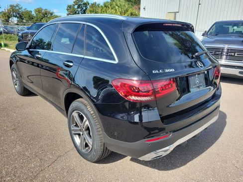 Certified 2021 Mercedes-Benz GLC 300 image 3