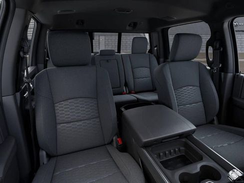 New 2025 RAM 2500 Big Horn AWD/4WD image 55