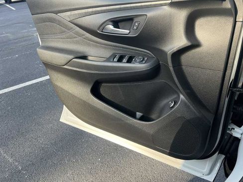 New 2026 Buick Envista Sport Touring w/ Convenience I Package FWD image 14