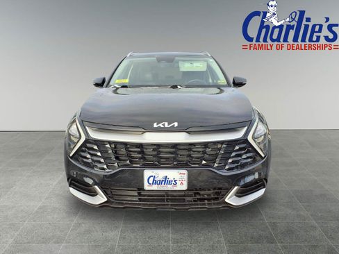 Used 2023 Kia Sportage EX AWD/4WD image 2