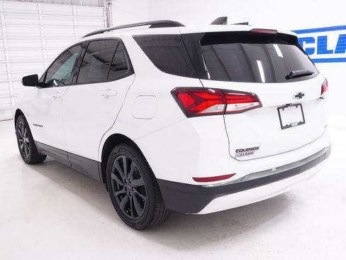 Used 2023 Chevrolet Equinox RS w/ RS Leather Package FWD image 10