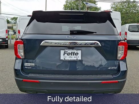 Certified 2023 Ford Explorer XLT AWD/4WD image 5